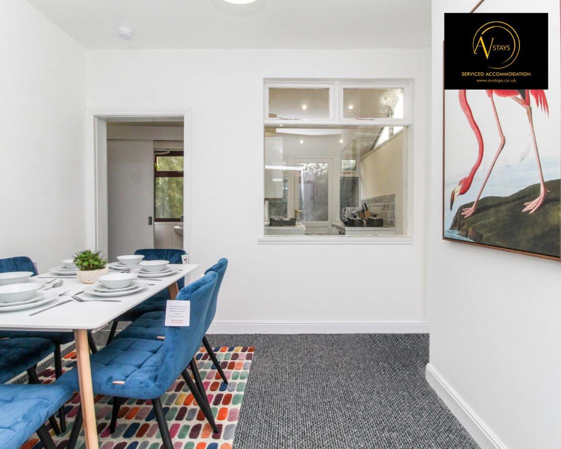Modern House By Av Stays Short Lets & Serviced Accommodation St Helens St Helens  Eksteriør billede