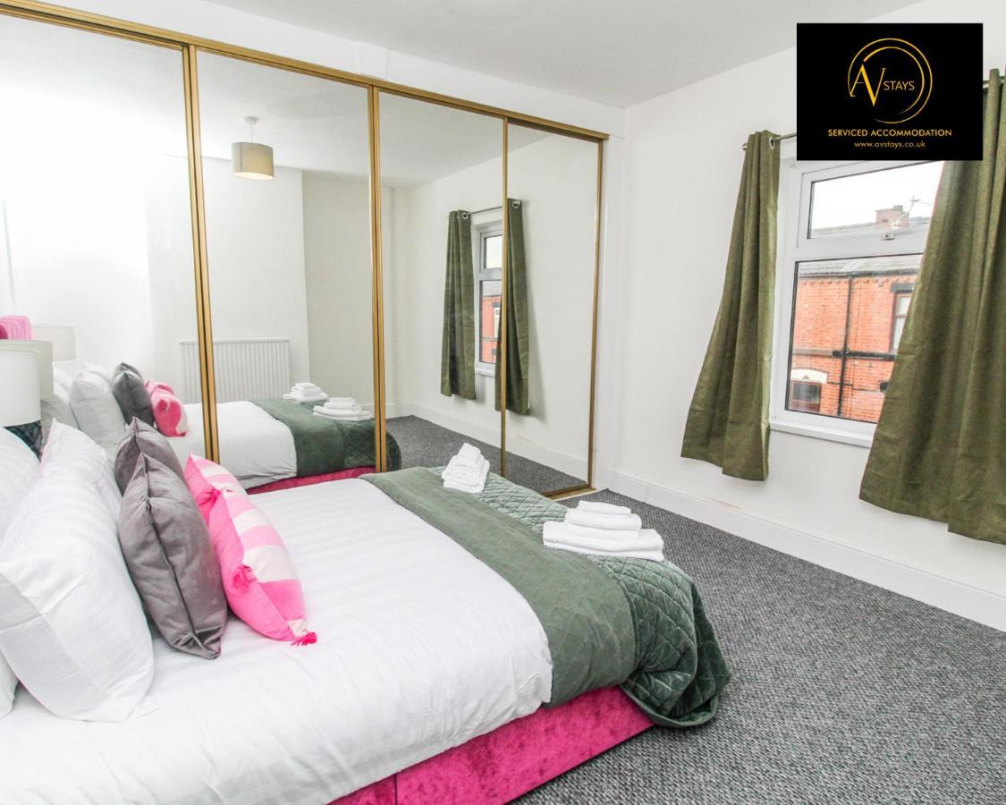 Modern House By Av Stays Short Lets & Serviced Accommodation St Helens St Helens  Eksteriør billede